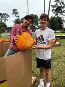 Pumpkin Patch Southside UMC 120812894_3525136094206016_4802348559947395258_n.jpg